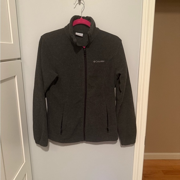 Columbia Jackets & Blazers - Columbia Charcoal Fleece Pullover